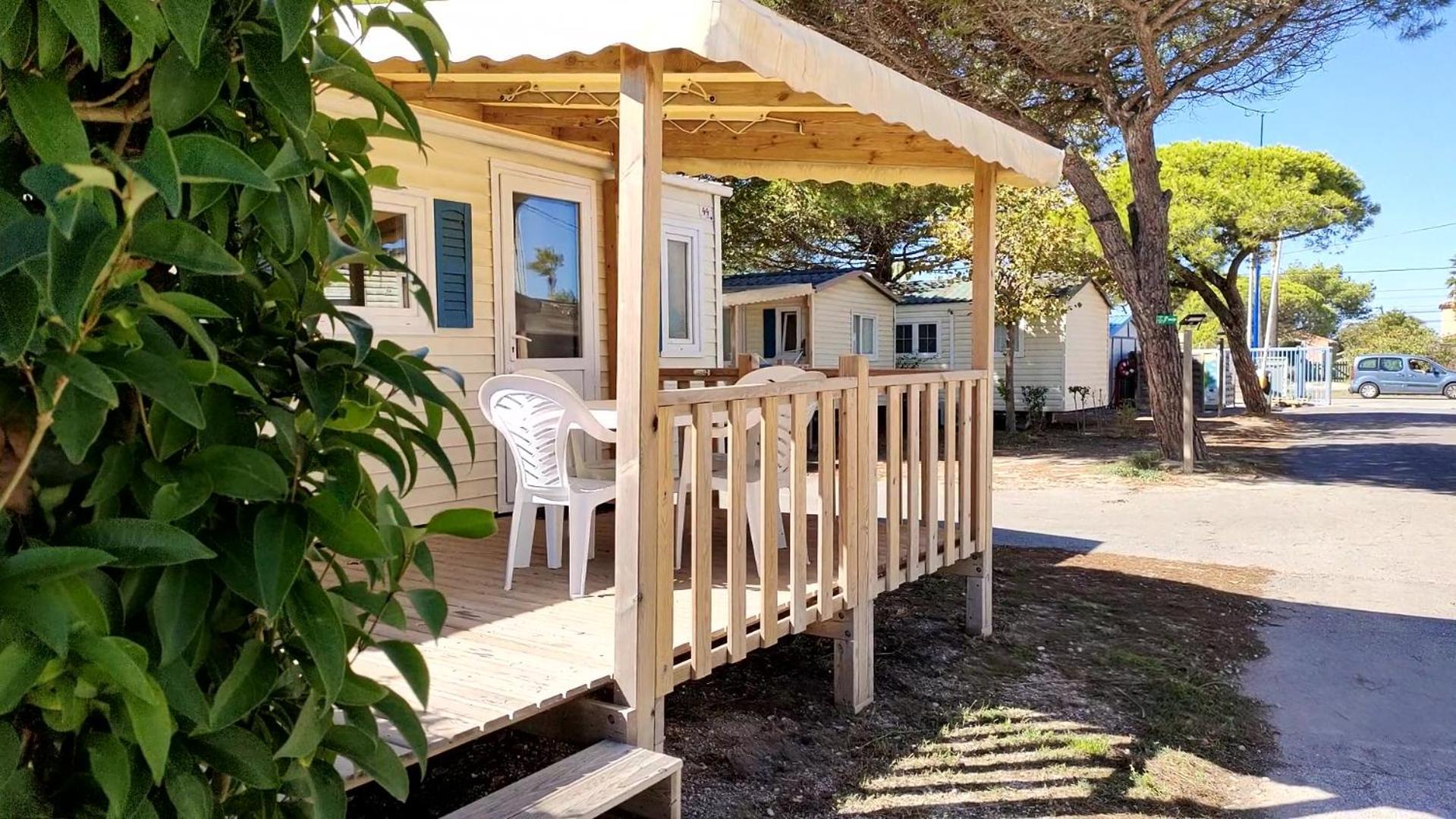 Camping La Bergerie Plage Hyeres Exterior photo
