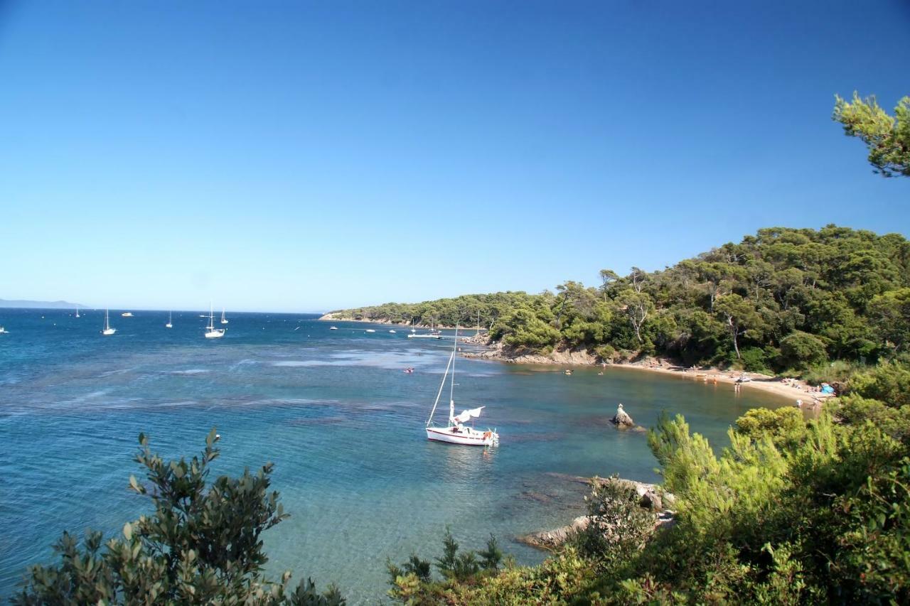 Camping La Bergerie Plage Hyeres Exterior photo